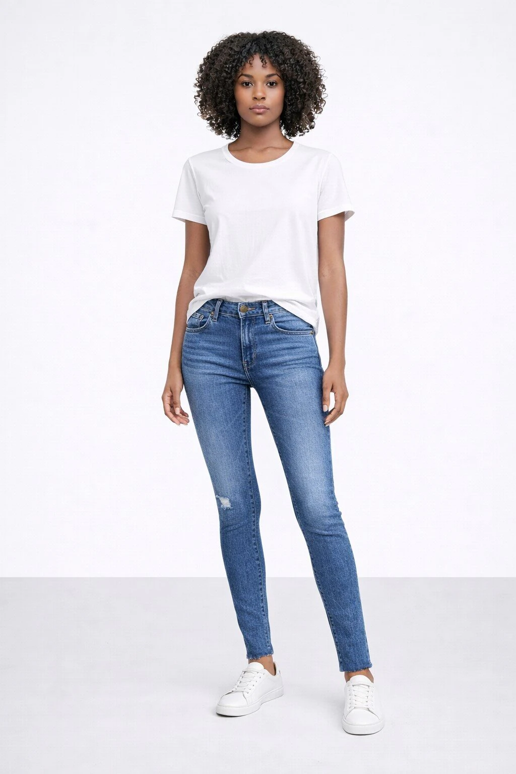 Jean sur-mesure skinny taille basse – Elevated Confidence 2 - SS503 - Vue 1