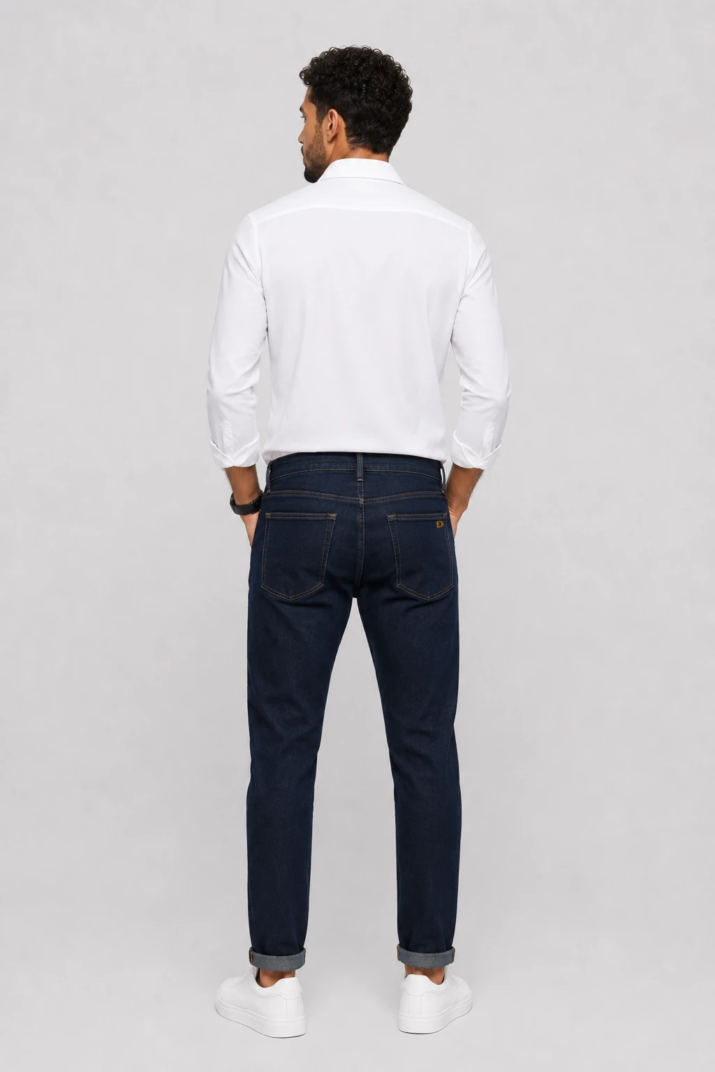 Jean sur-mesure slim homme taille moyenne – Urban Edge | HOLDENIM - SC104 - Vue 2